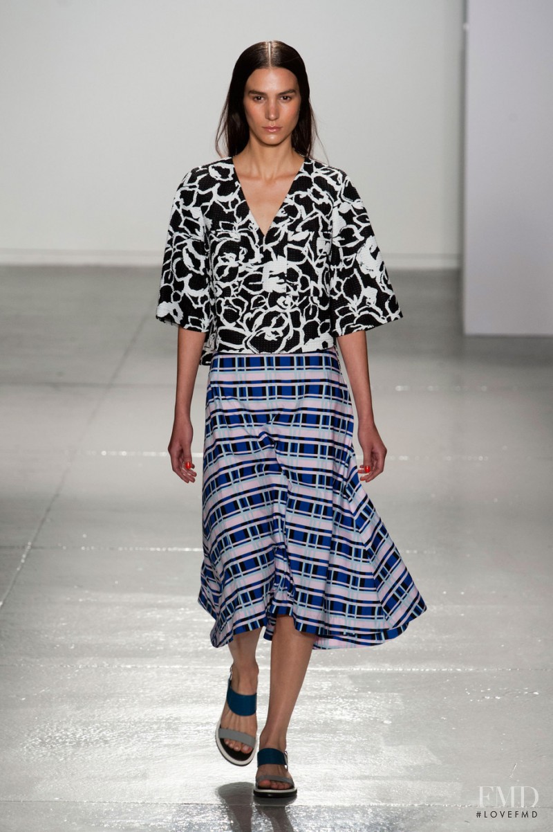 SUNO fashion show for Spring/Summer 2014