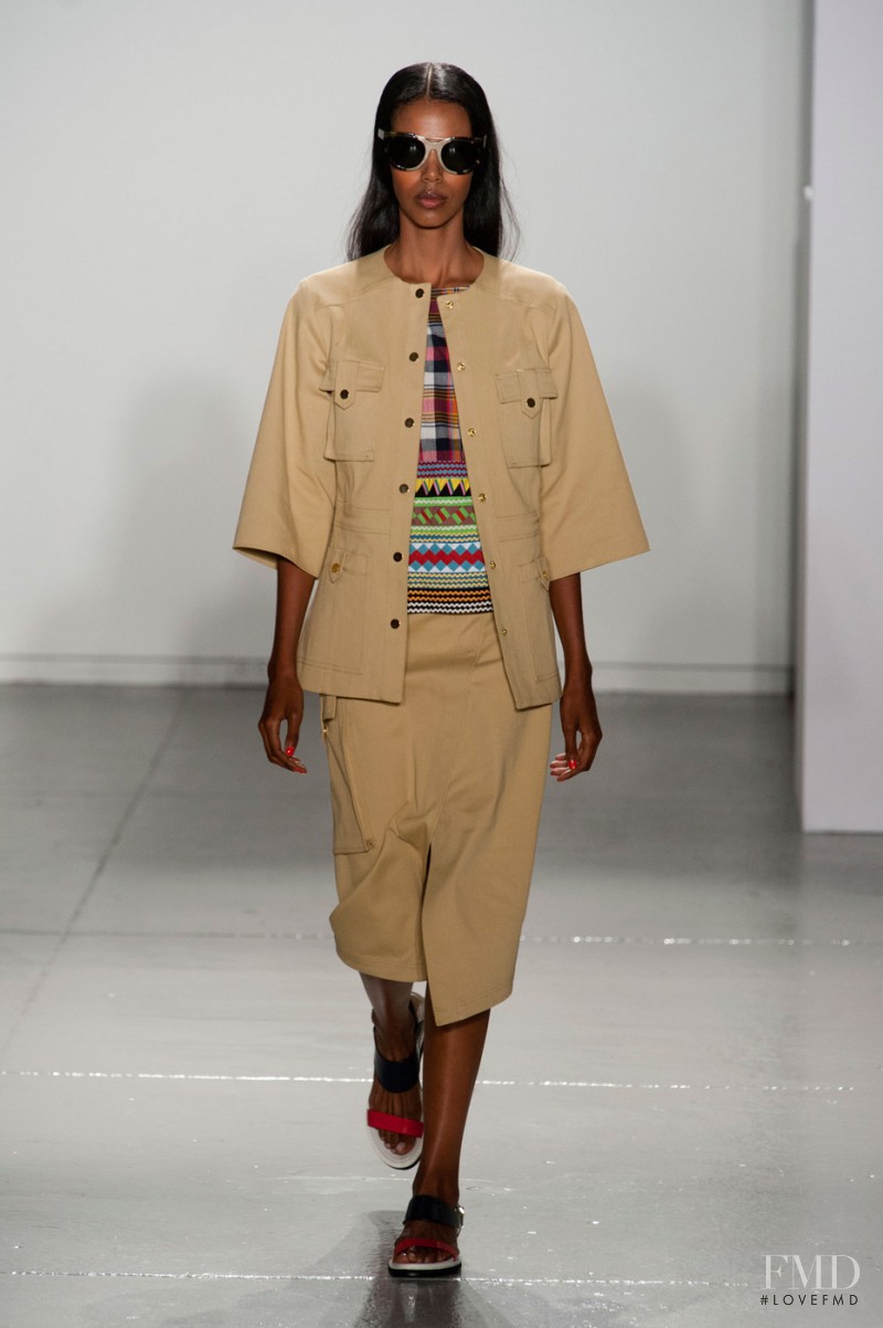 SUNO fashion show for Spring/Summer 2014