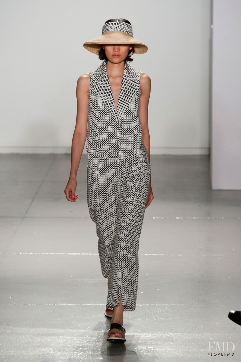 SUNO fashion show for Spring/Summer 2014