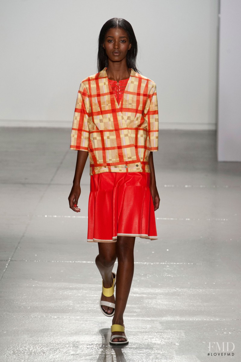 SUNO fashion show for Spring/Summer 2014