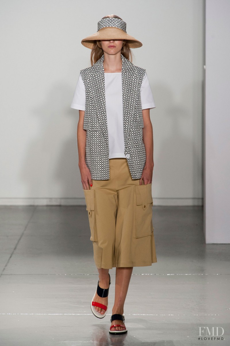 SUNO fashion show for Spring/Summer 2014