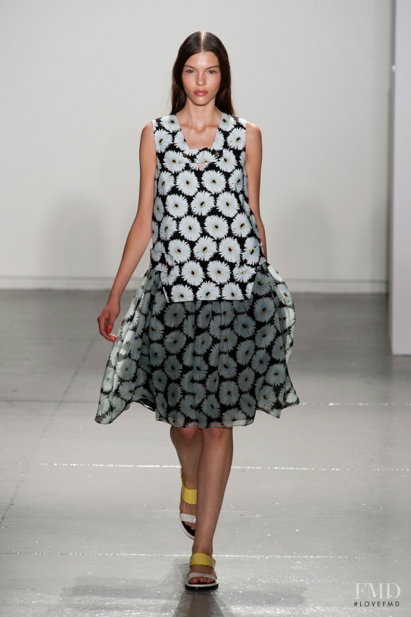 SUNO fashion show for Spring/Summer 2014