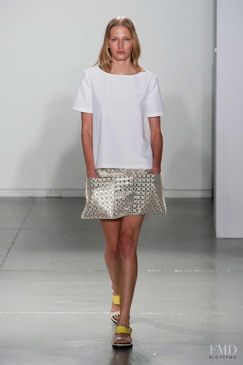 SUNO fashion show for Spring/Summer 2014