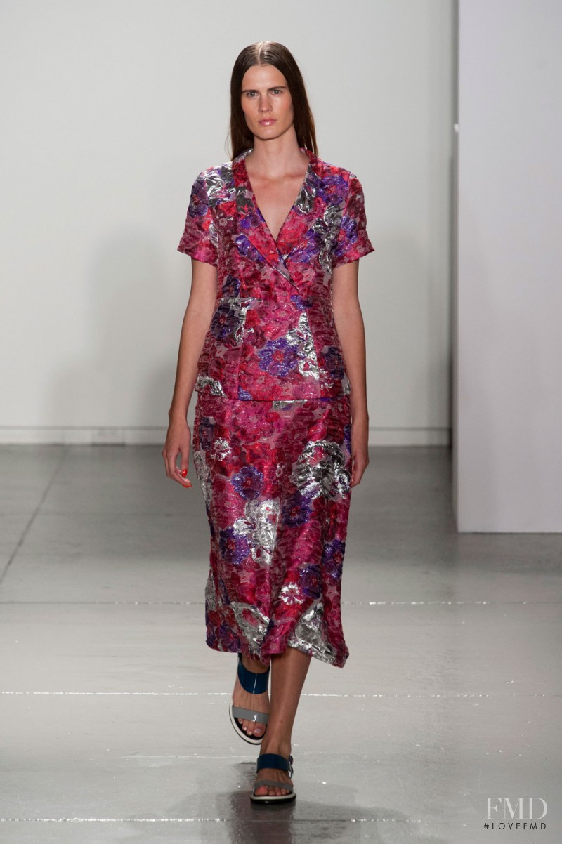 SUNO fashion show for Spring/Summer 2014