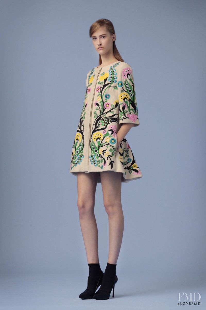 Lana Forneck featured in  the Andrew Gn fashion show for Resort 2016