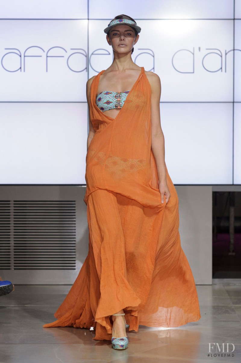 Raffaela D\'Angelo fashion show for Spring/Summer 2015