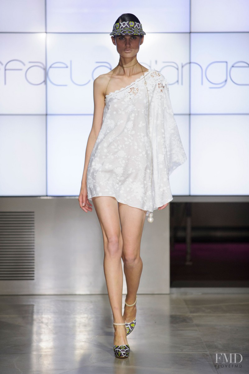 Raffaela D\'Angelo fashion show for Spring/Summer 2015