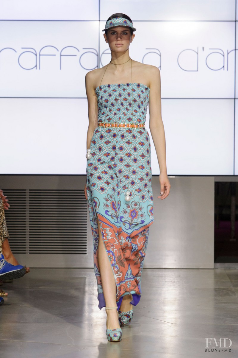 Livia Pillmann featured in  the Raffaela D\'Angelo fashion show for Spring/Summer 2015