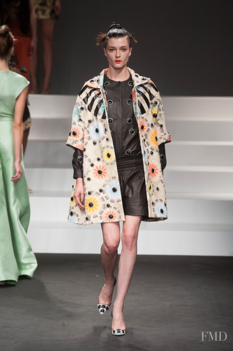 Zenia Sevastyanova featured in  the Jo No Fui fashion show for Spring/Summer 2014