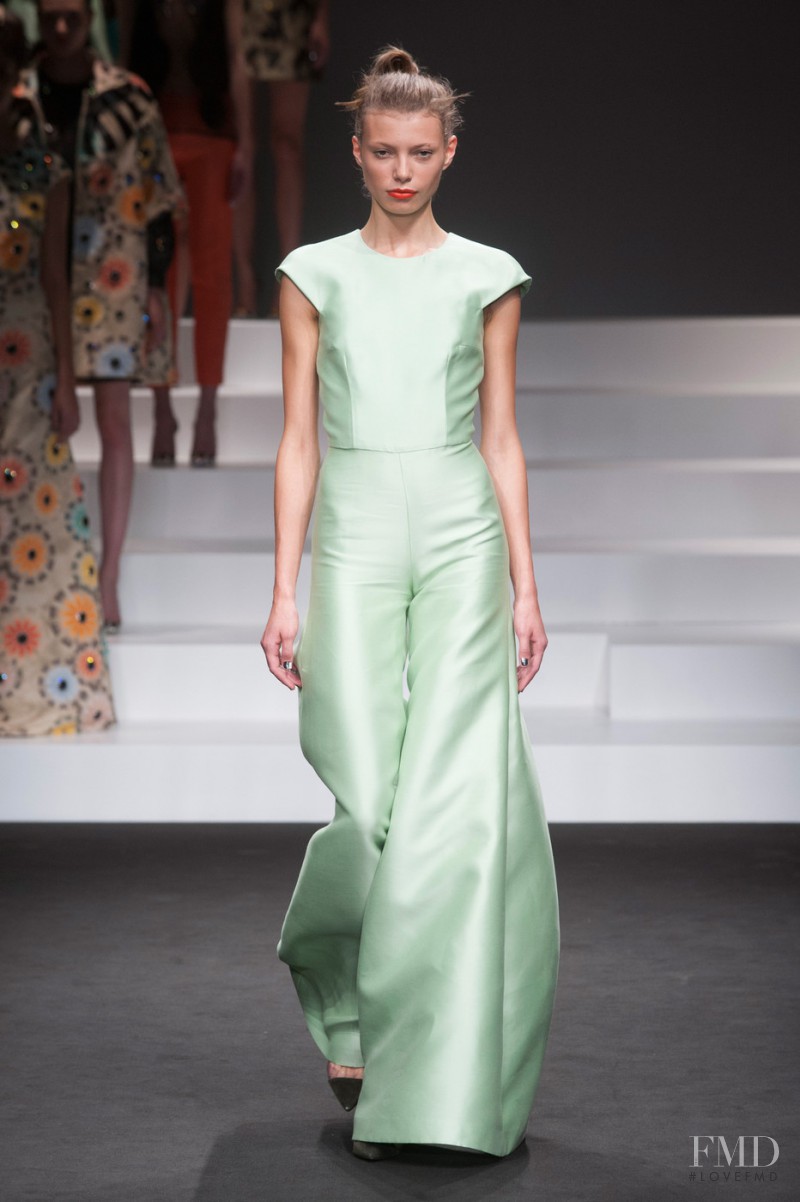 Maria Senko featured in  the Jo No Fui fashion show for Spring/Summer 2014