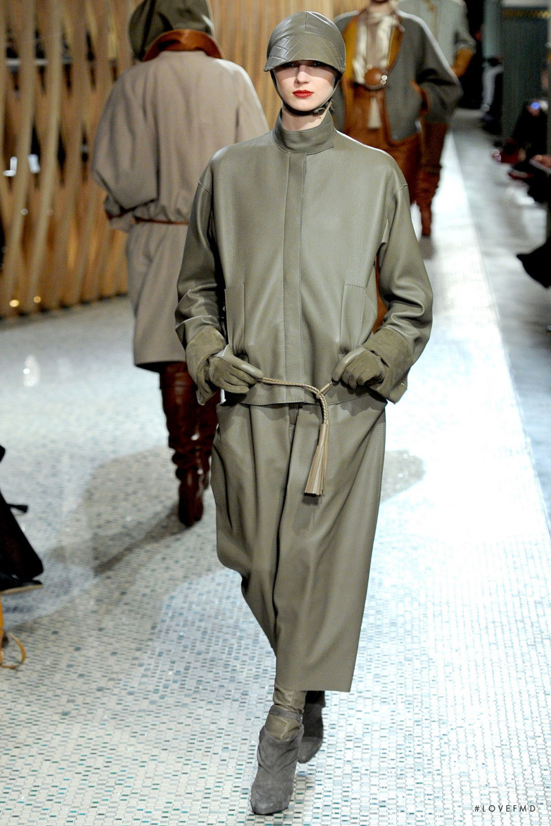 Olga Sherer featured in  the Hermès fashion show for Autumn/Winter 2011