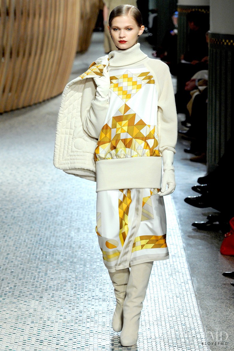 Vita Sidorkina featured in  the Hermès fashion show for Autumn/Winter 2011