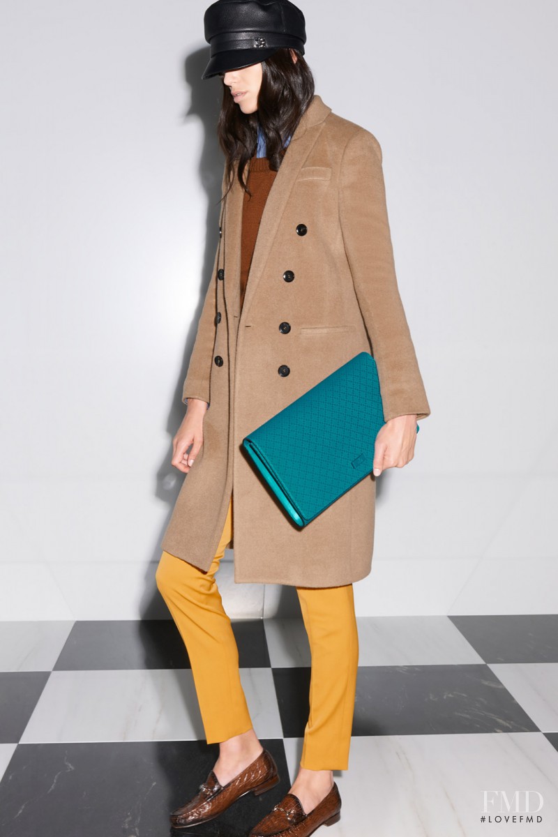 Amanda Brandão Wellsh featured in  the Gucci fashion show for Pre-Fall 2014