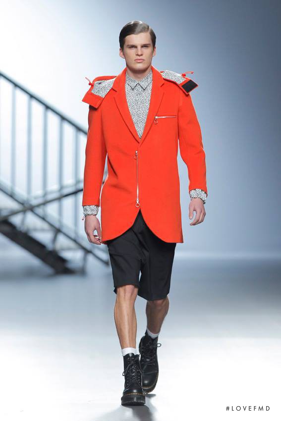 Davidelfin fashion show for Autumn/Winter 2014