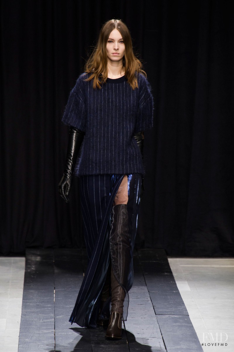 Veronique Branquinho fashion show for Autumn/Winter 2014