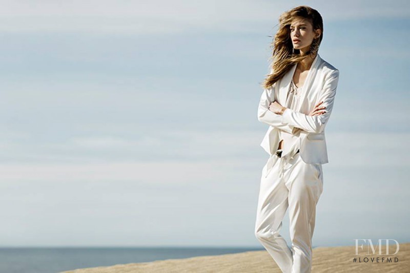 Dana Luz Almada featured in  the Tucci advertisement for Spring/Summer 2015