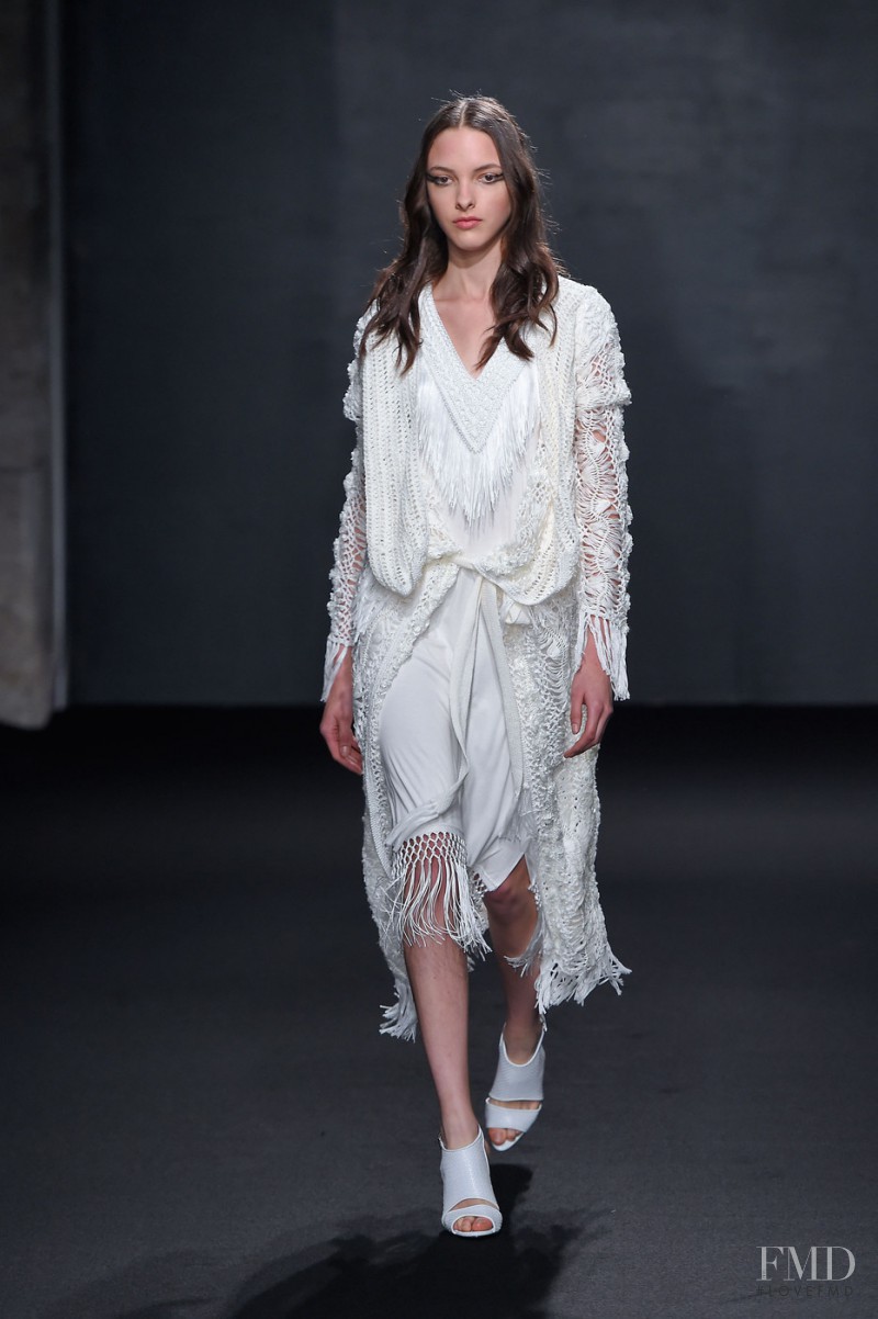 Atsuro Tayama fashion show for Spring/Summer 2016