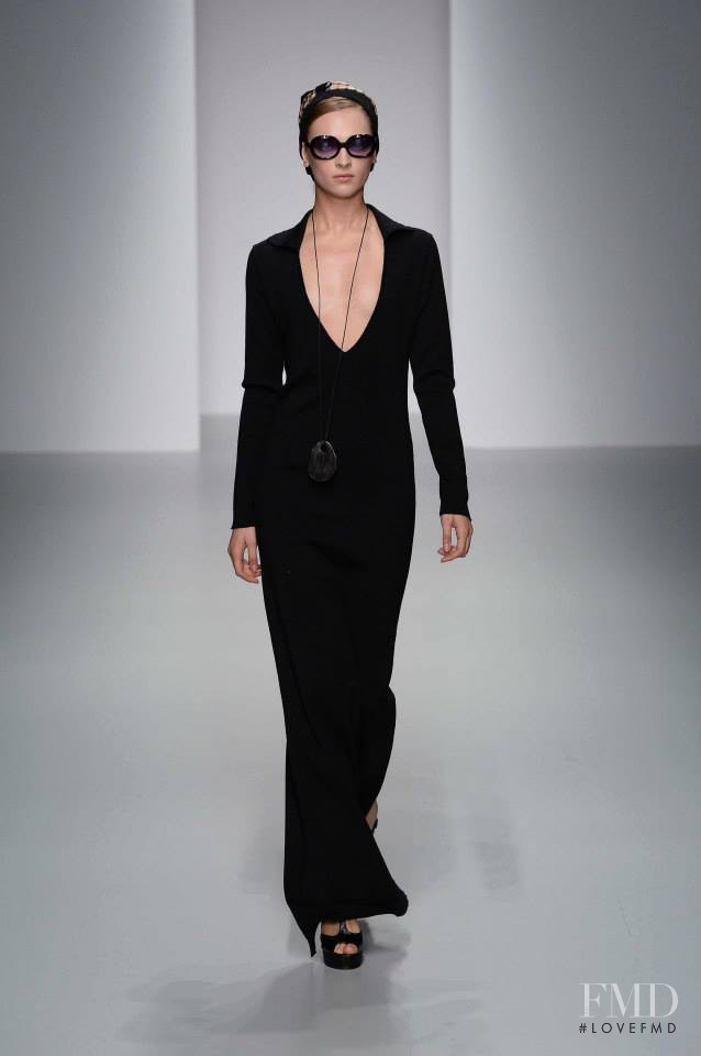 DAKS fashion show for Spring/Summer 2014