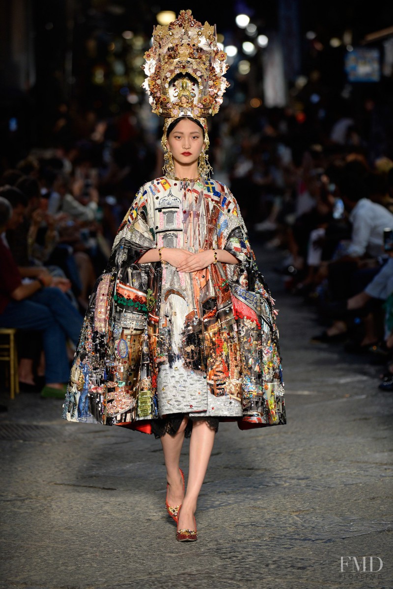 Wangy Xinyu featured in  the Dolce & Gabbana Alta Moda fashion show for Autumn/Winter 2016