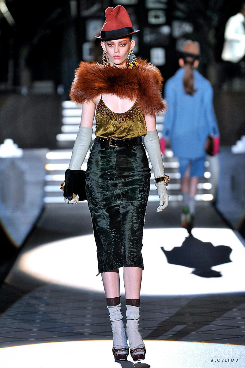 Ondria Hardin featured in  the DSquared2 fashion show for Autumn/Winter 2013