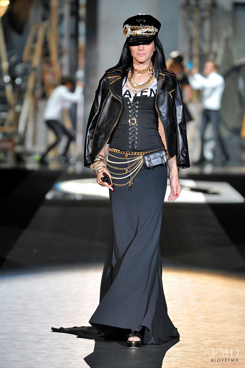 Jessica Stam featured in  the DSquared2 fashion show for Spring/Summer 2013