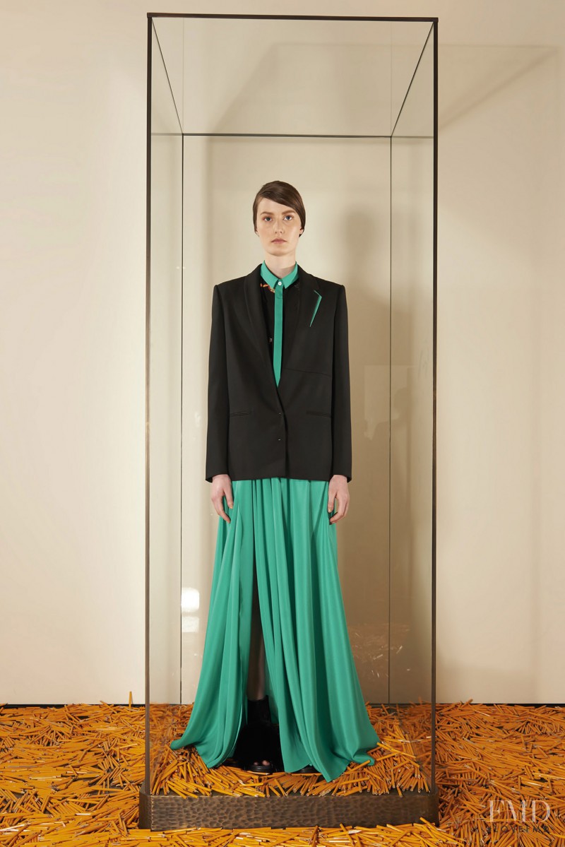 Viktoria Machajdik featured in  the Vionnet fashion show for Pre-Fall 2015