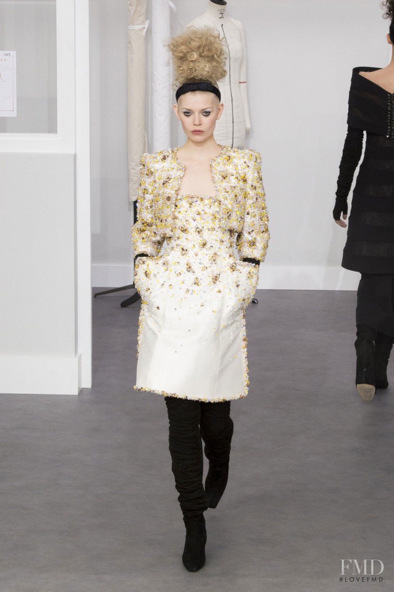 Ola Rudnicka featured in  the Chanel Haute Couture fashion show for Autumn/Winter 2016
