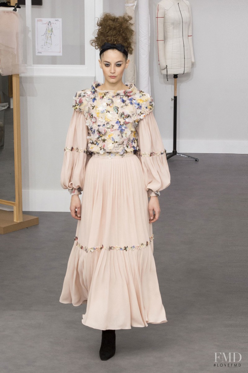 Melina Gesto featured in  the Chanel Haute Couture fashion show for Autumn/Winter 2016