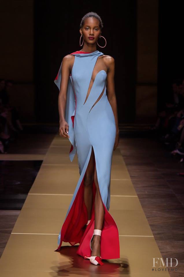 Tami Williams featured in  the Atelier Versace fashion show for Autumn/Winter 2016