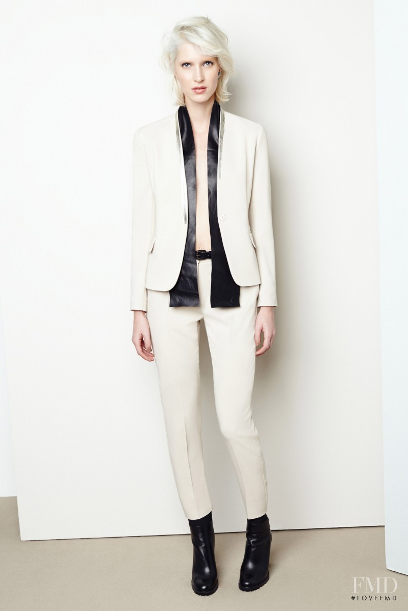 Eveline Rozing featured in  the Piazza Sempione fashion show for Pre-Fall 2015