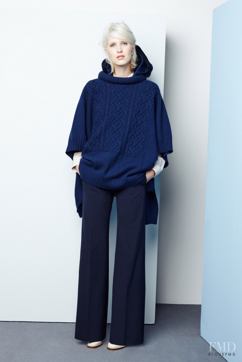 Eveline Rozing featured in  the Piazza Sempione fashion show for Pre-Fall 2015