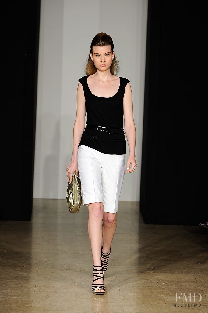 Douglas Hannant fashion show for Resort 2011