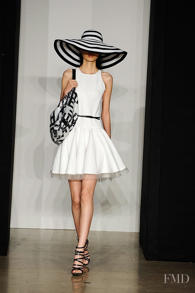 Douglas Hannant fashion show for Resort 2011