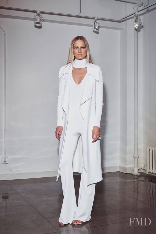 Ella Petrushko featured in  the Cushnie Et Ochs fashion show for Pre-Fall 2016