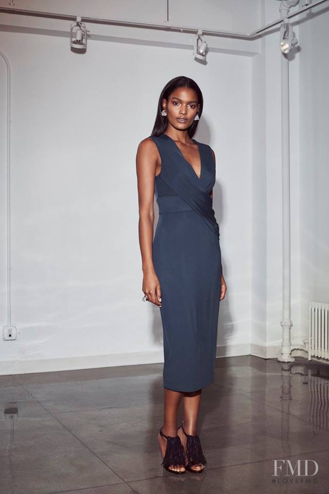 Nadia Araujo featured in  the Cushnie Et Ochs fashion show for Pre-Fall 2016