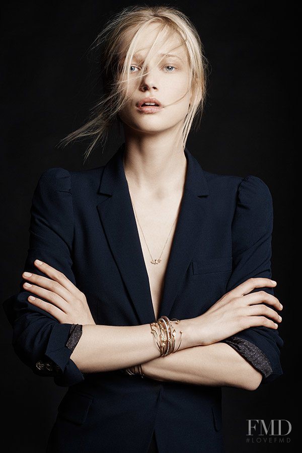 Ella Petrushko featured in  the Tate Jewelry advertisement for Spring/Summer 2015