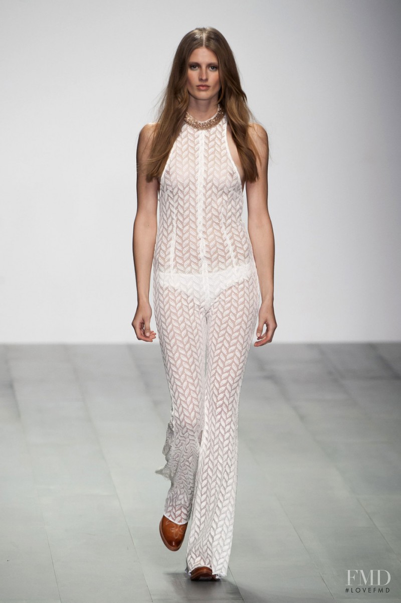 Felder Felder fashion show for Spring/Summer 2015