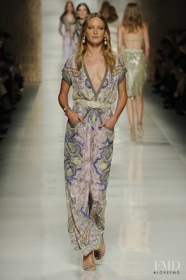 Karmen Pedaru featured in  the Etro fashion show for Spring/Summer 2014