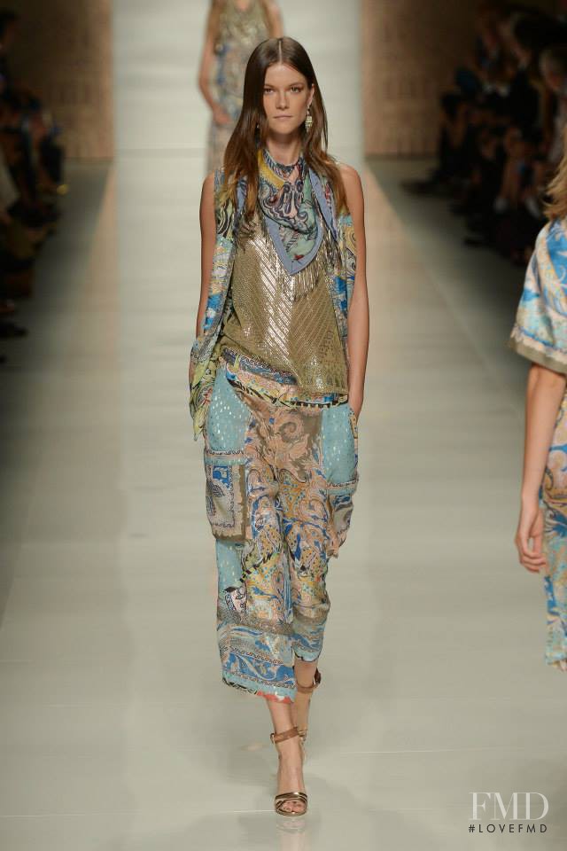 Kasia Struss featured in  the Etro fashion show for Spring/Summer 2014
