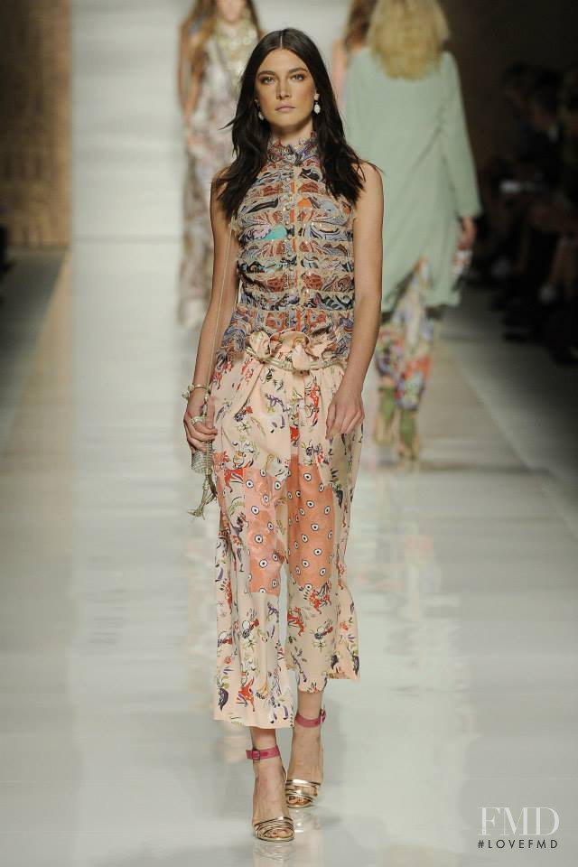 Jacquelyn Jablonski featured in  the Etro fashion show for Spring/Summer 2014