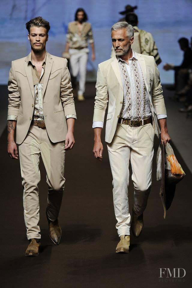 Etro fashion show for Spring/Summer 2014