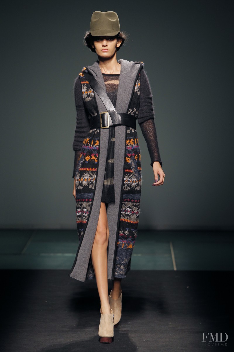 Wanessa Milhomem featured in  the Aldomartins fashion show for Autumn/Winter 2013