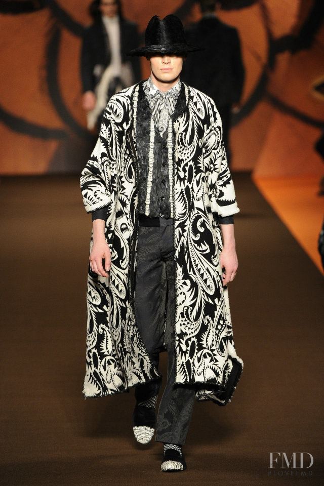 Etro fashion show for Autumn/Winter 2012