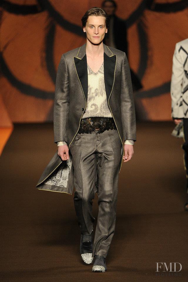 Etro fashion show for Autumn/Winter 2012