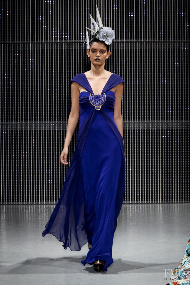 Wanessa Milhomem featured in  the Ashley Isham fashion show for Autumn/Winter 2011