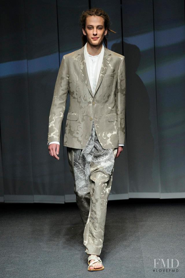 Etro fashion show for Spring/Summer 2013