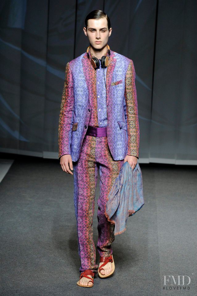 Etro fashion show for Spring/Summer 2013