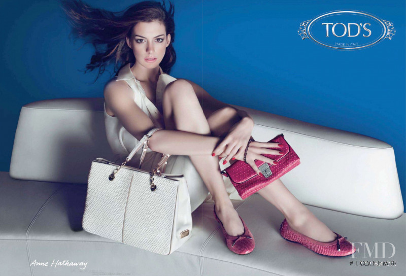 Tod\'s advertisement for Spring/Summer 2012