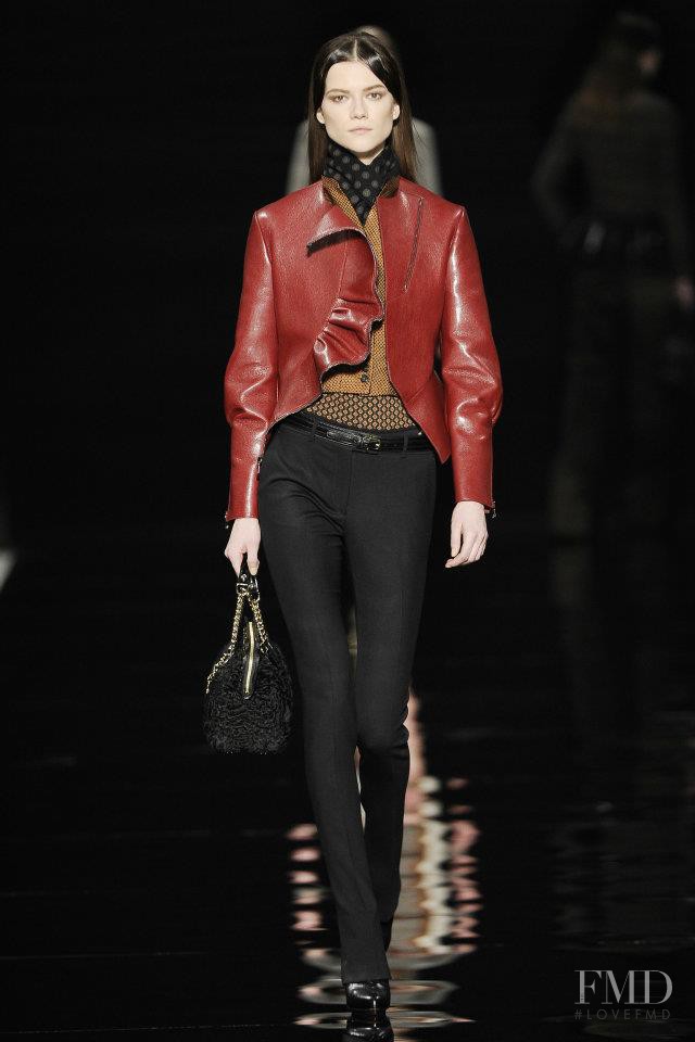 Kasia Struss featured in  the Etro fashion show for Autumn/Winter 2012