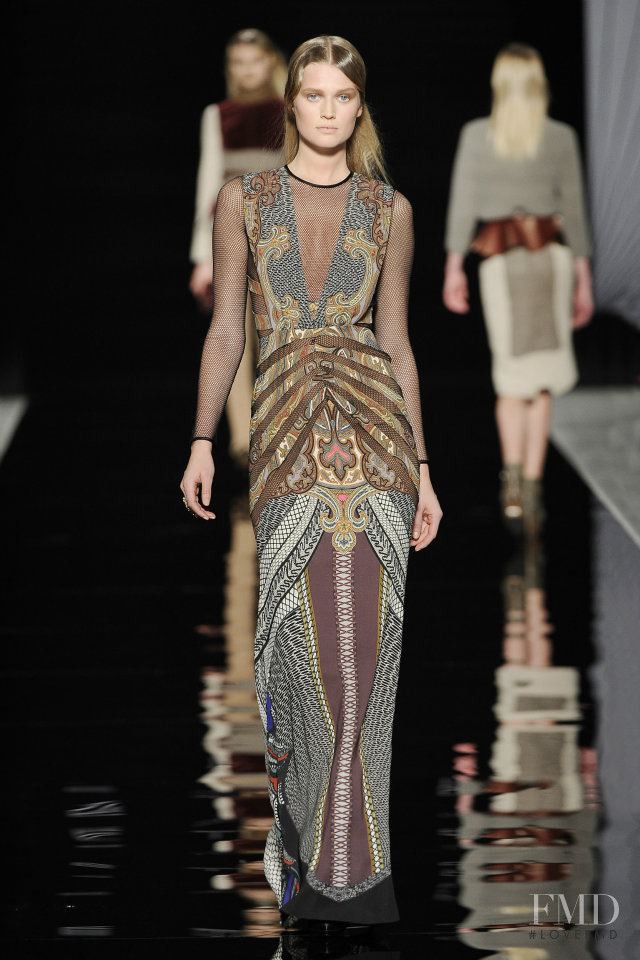 Toni Garrn featured in  the Etro fashion show for Autumn/Winter 2012
